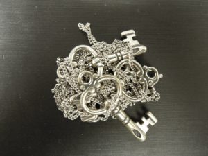 シルバー 大吉今里店