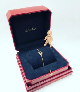 Cartier のトリニティブレスレットお買取り致しました♪大吉米子店