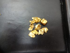 金歯？金歯も買う買取専門店 大吉 JR八尾店。JR八尾駅徒歩約1分。柏原、平野、志紀、久宝寺、青山、山本、恩智、高安、布施から来店。