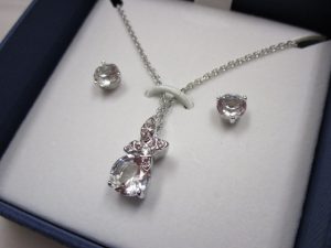 スワロフスキー買取