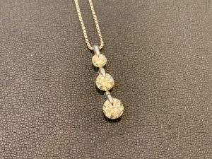 ダイヤ ダイヤモンド ネックレス プラチナ 木貴金属 買取 売る 広島 イオン 宇品