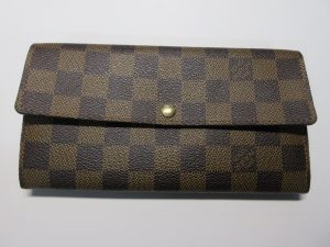 ダミエのポルトフォイユ サラをお買取りしました大吉カラフルタウン岐阜店です。
