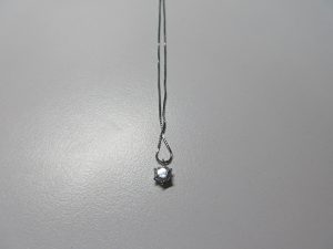 ダイヤモンドのネックレスをお買取り致しました大吉鶴見店です。
