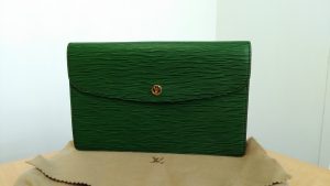 ヴィトン セカンドバッグ