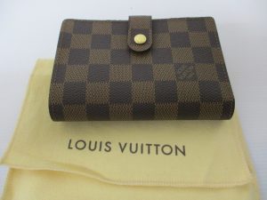 ルイヴィトンダミエ二つ折りがま口財布をお買取り致しました。買取専門店大吉パラディ学園前です。