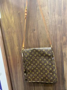 ミュゼット【買取専門店イオン岩見沢店】