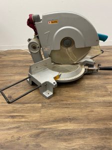 77BF4633-3A5E-4B1E-BE2D-6CB58ECCF615