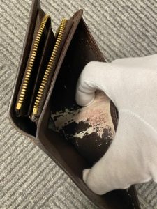 7D58CE3C-E1C2-4847-8BFB-A2700A4BBC69