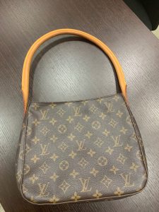 LVモノグラム　ルーピング　M51146