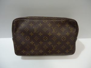 0212LVモノグラム ポーチ