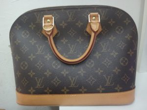 ヴィトン（LV）の買取も大吉 調布店にお任せ下さい