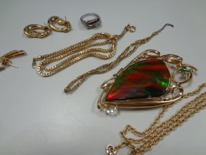 貴金属をお買取り致しました♪大吉ミレニアシティ岩出店です!貴金属をお買取り致しました♪大吉ミレニアシティ岩出店です!