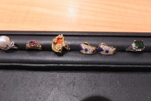 買取専門店大吉東急プラザ新長田店ではダイヤモンド、貴金属、ジュエリーのお買取が人気です。