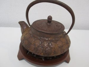 鉄瓶の買取は大吉伊勢ララパーク店にお任せ♪