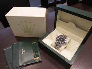 ROLEX サブマリーナデイト 黒ベゼル