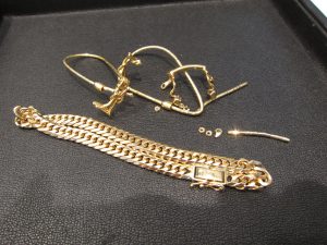 喜平 ネックレス 眼鏡フレーム買取致します