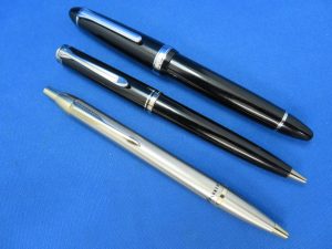 本日は万年筆21K・ボールペンをお買取りをさせて頂きました。