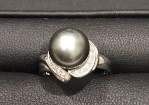 買取 パール リング ブラックパール