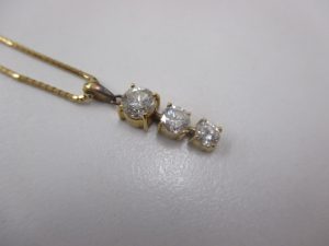 ダイヤモンド　買取　青森