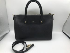 フルラのバッグをお買取りしました大吉国立店です!!