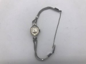 14金の腕時計をお買取しました大吉国立店です!!