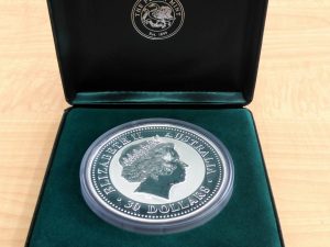 大型 銀貨 買取 リサイクルショップ