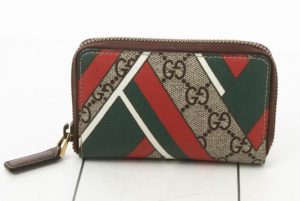 Gucci GGシェブロン カードケース