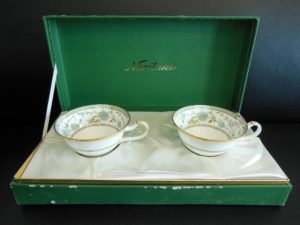 ブランド食器のお買取りは大吉松江店にお任せください♪