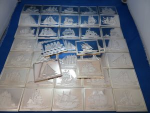 本日は純銀のプレートをお買取りさせて頂きました。