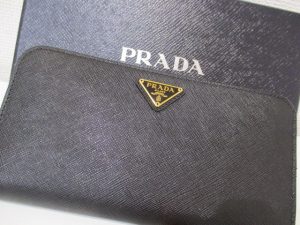 PRADAの買取は大吉伊勢ララパーク店にお任せ♪