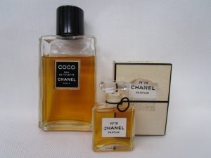 CHANEL 香水 買取