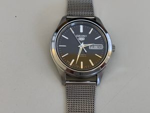 SEIKO5の時計をお買取りいたしました。買取専門店大吉 西友長浜楽市店です。