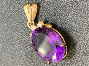 アメジストのペンダントトップをお買取させて頂きました!大吉橋本高野口店です!