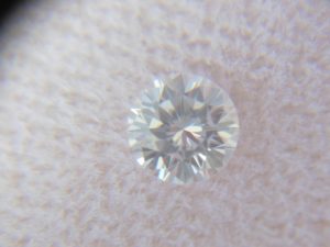 買取専門店大吉 宇都宮東宿郷店にてダイヤモンドの裸石（ルース）お買取り致します！