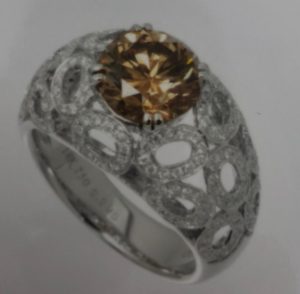 習志野市周辺でカラーダイヤを売るなら『買取専門店大吉 津田沼店』へ!!