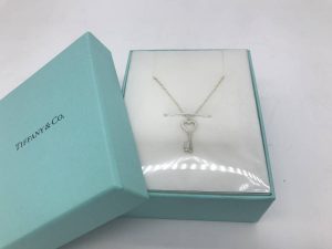 ティファニーのアクセサリーを売るなら大吉国立店へ!!