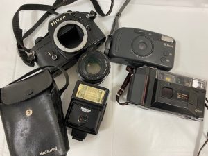 カメラのお0買取! レンズ・本体・三脚も?! デジタル・アナログどちらもお買取中★