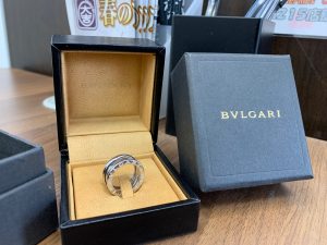 姶良市・買取専門店大吉タイヨー西加治木店なら座るだけ・待つだけで売れます!本日はブルガリのB-Zeroをお客様ご希望額超で買取!