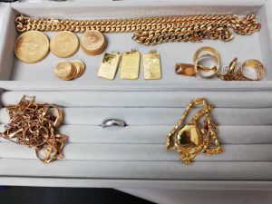 金　プラチナ　貴金属