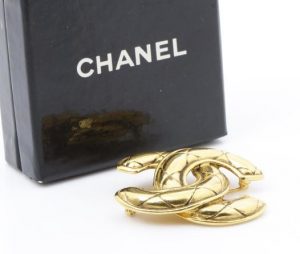 ブログ　シャネル　マトラッセココマークブローチ