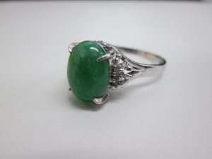 ☆翡翠☆のお買取りは、買取専門店大吉草加店へ!