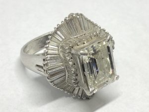 B4a571JUS7iIvO2kd0KizA