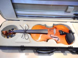 ヴァイオリン
