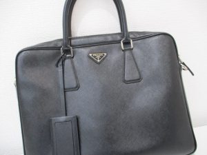 PRADAの買取は大吉伊勢ララパーク店にお任せ☆彡