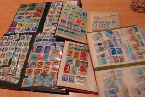 巣篭もりの成果です バラ切手の発見 今から買取専門店大吉東急プラザ新長田へ