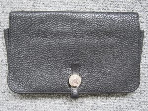 エルメスの財布 ドゴン デュオをお買取りしました大吉カラフルタウン岐阜店です。