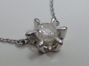 一粒ダイヤのネックレスをお買取り致しました。買取専門店大吉ゆめタウン中津店（大分）です。