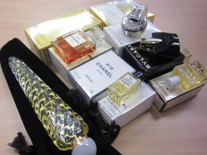 大吉本八幡店,香水,買取