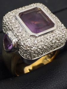 ☆アメジスト☆のお買取りなら、買取専門店大吉草加店へ!