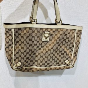 ブランド品の買取は大吉エスモール鶴岡店！！お任せください！